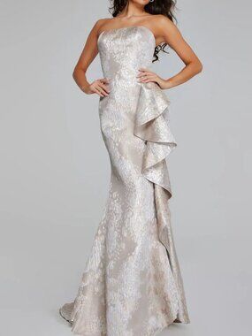 NWT Jovani 42028 Ruffled Mermaid Formal Gowns Champagne/Silver size 16